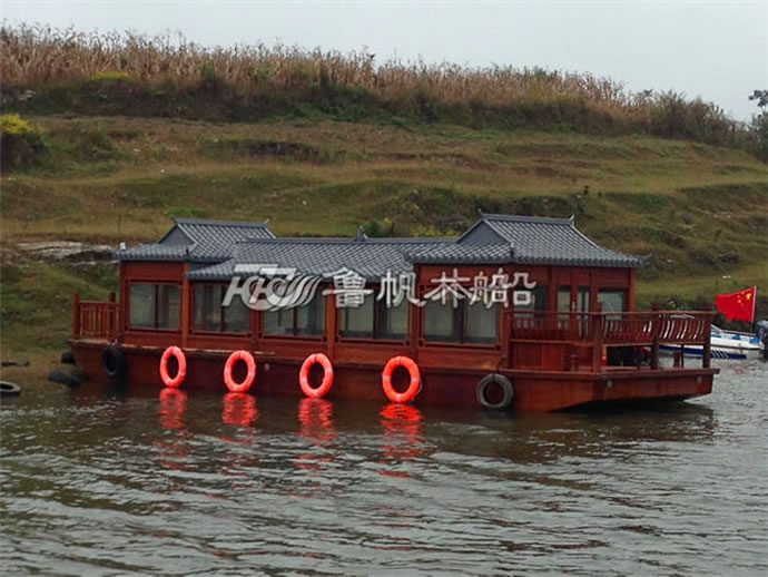 大型水上觀光畫(huà)舫